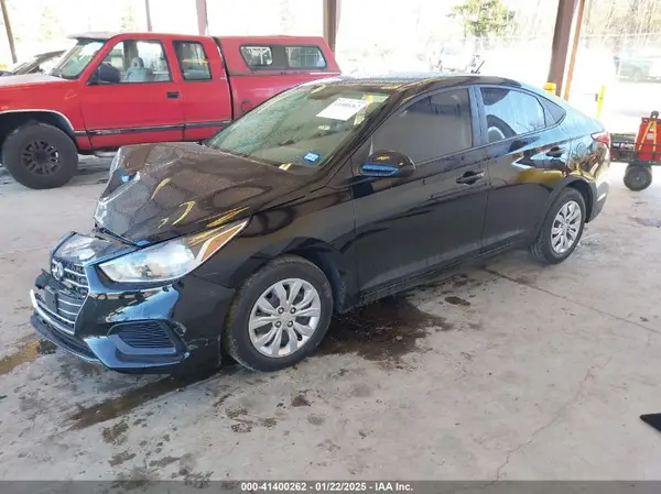 3KPC24A6XNE168082 2022 HYUNDAI ACCENT - Image 2