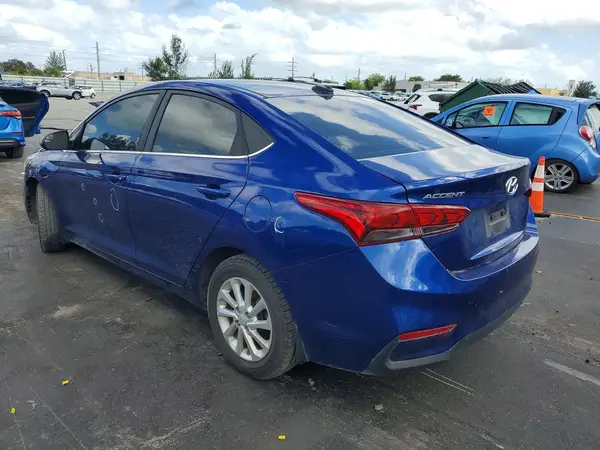 3KPC24A6XNE172214 2022 HYUNDAI ACCENT - Image 2