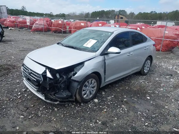 3KPC24A6XNE173542 2022 HYUNDAI ACCENT - Image 2