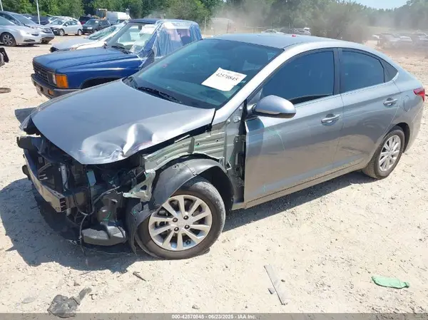 3KPC24A6XNE176053 2022 HYUNDAI ACCENT - Image 2