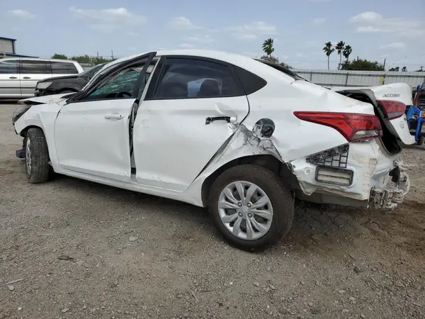 3KPC24A6XNE180152 2022 HYUNDAI ACCENT - Image 2
