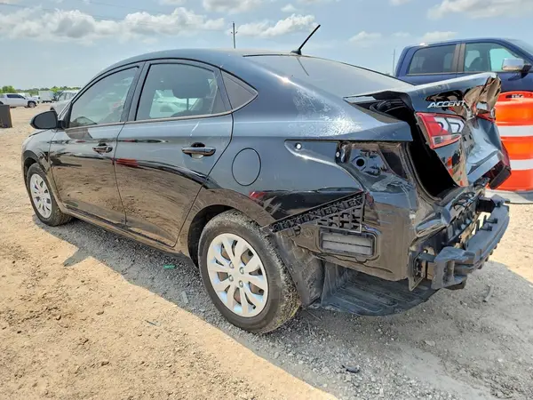 3KPC24A6XNE184900 2022 HYUNDAI ACCENT - Image 2