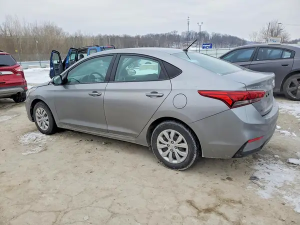 3KPC24A6XNE186131 2022 HYUNDAI ACCENT - Image 2