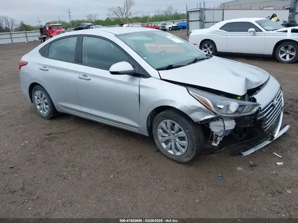 3KPC24A6XNE187232 2022 HYUNDAI ACCENT - Image 1