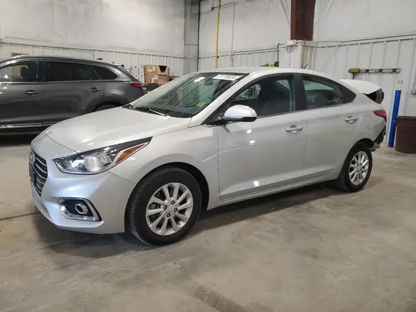 3KPC24A6XNE189773 2022 HYUNDAI ACCENT - Image 1