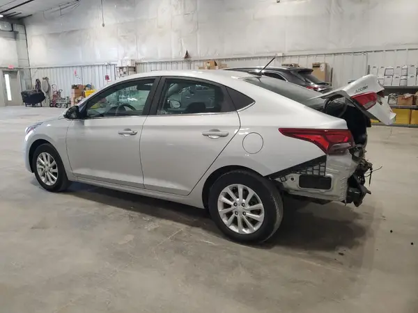 3KPC24A6XNE189773 2022 HYUNDAI ACCENT - Image 2