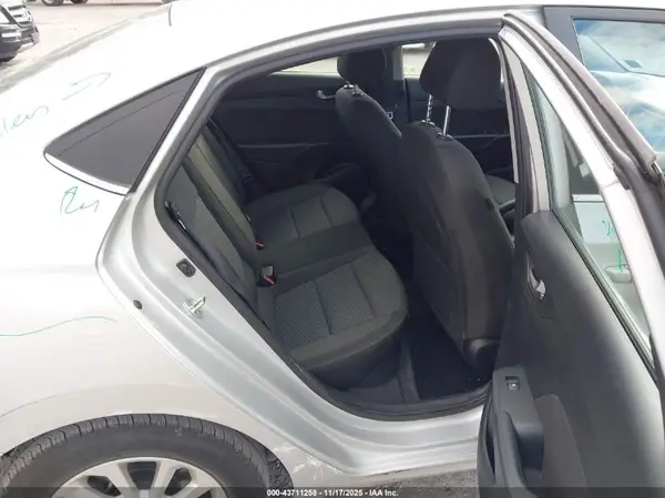 3KPC24A6XNE190048 2022 HYUNDAI ACCENT - Image 8