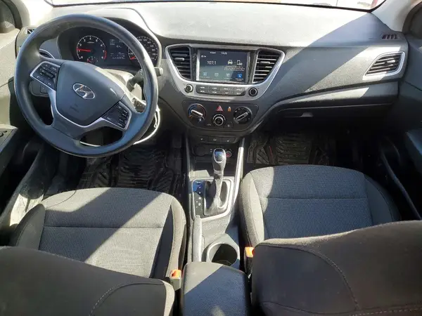 3KPC25A30KE046886 2019 HYUNDAI ACCENT - Image 8
