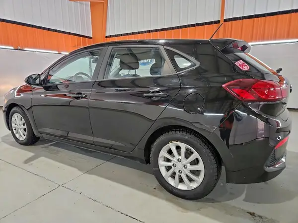 3KPC25A30KE071576 2019 HYUNDAI ACCENT - Image 2