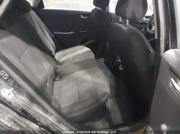 3KPC25A32KE042306 2019 HYUNDAI ACCENT - Image 8