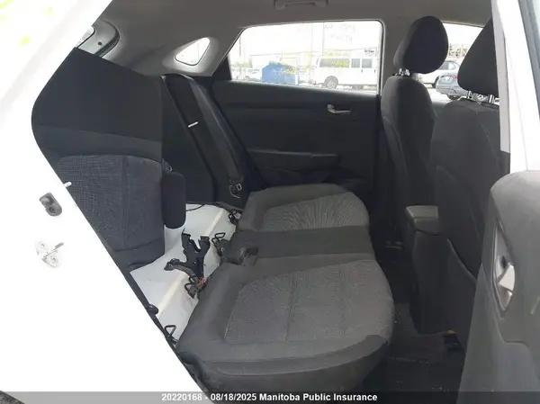 3KPC25A32KE045738 2019 HYUNDAI ACCENT - Image 8
