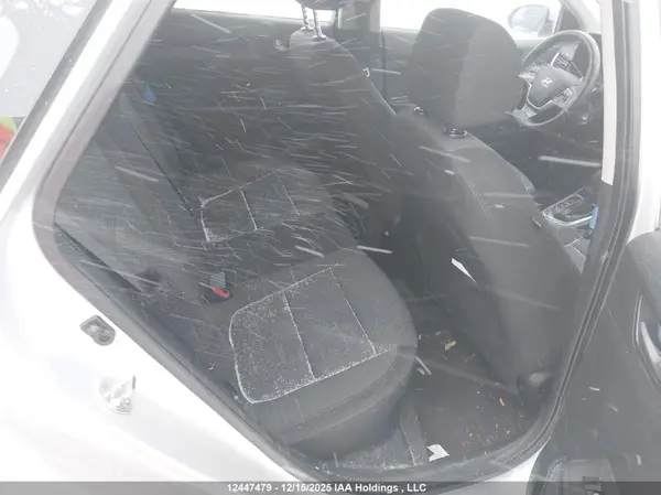 3KPC25A33KE041830 2019 HYUNDAI ACCENT - Image 8