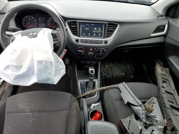 3KPC25A33KE051189 2019 HYUNDAI ACCENT - Image 8