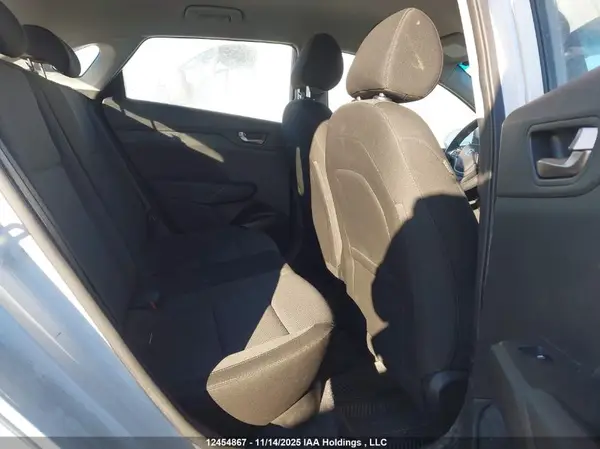 3KPC25A34JE036585 2018 HYUNDAI ACCENT - Image 8