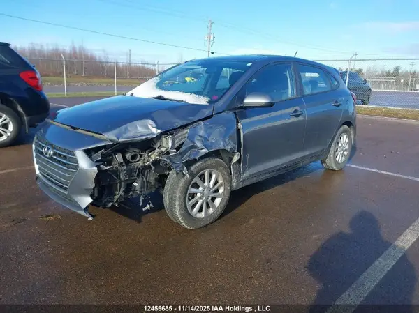 3KPC25A34KE081172 2019 HYUNDAI ACCENT - Image 2