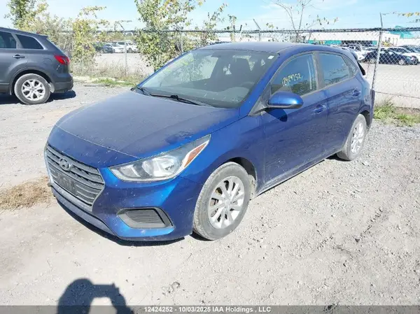 3KPC25A35KE078989 2019 HYUNDAI ACCENT - Image 2