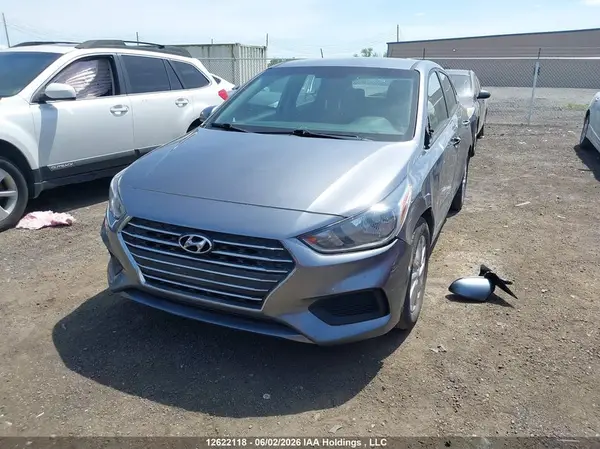 3KPC25A36JE035938 2018 HYUNDAI ACCENT - Image 2