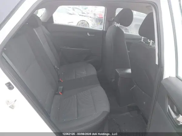 3KPC25A39KE074394 2019 HYUNDAI ACCENT - Image 8