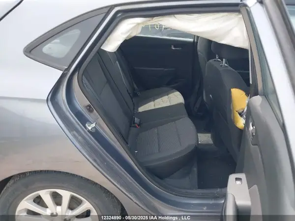 3KPC25A3XKE077675 2019 HYUNDAI ACCENT - Image 8