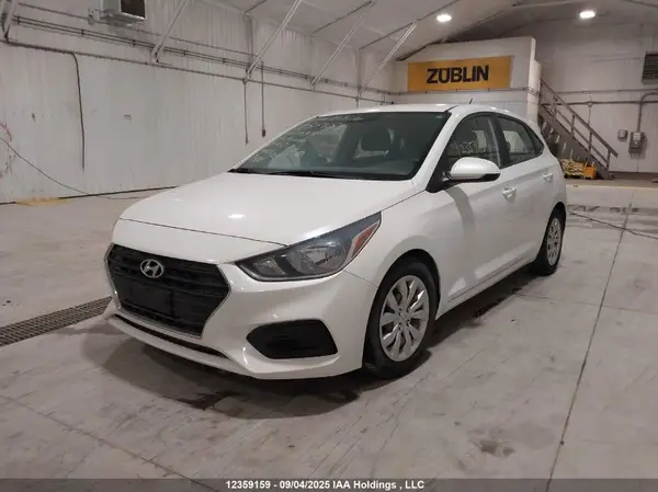 3KPC25A65LE104311 2020 HYUNDAI ACCENT - Image 2