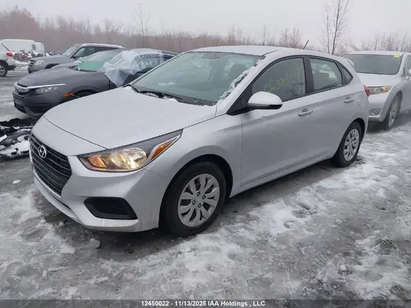 3KPC25A65LE111162 2020 HYUNDAI ACCENT - Image 2