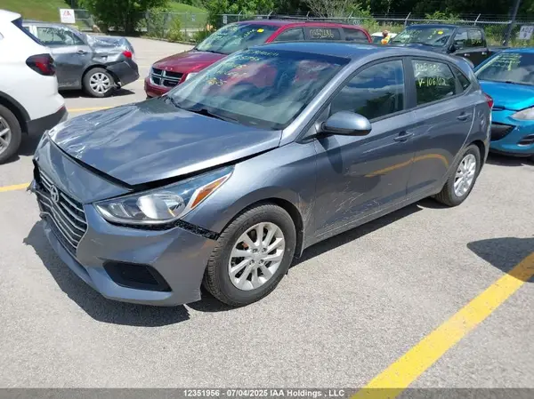 3KPC25A66LE106102 2020 HYUNDAI ACCENT - Image 2