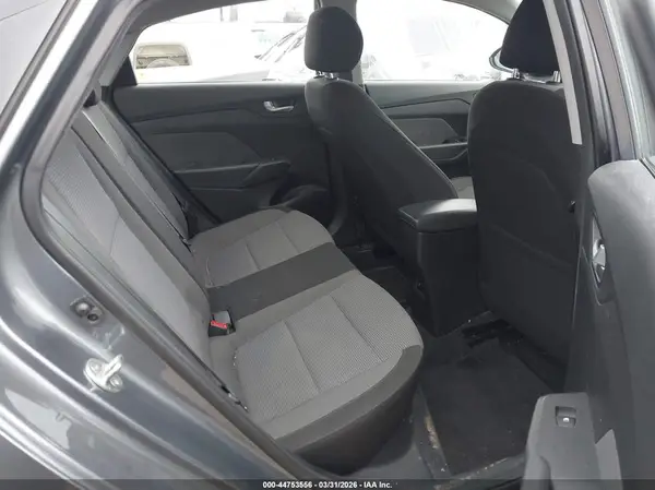 3KPC34A30JE020987 2018 HYUNDAI ACCENT - Image 8
