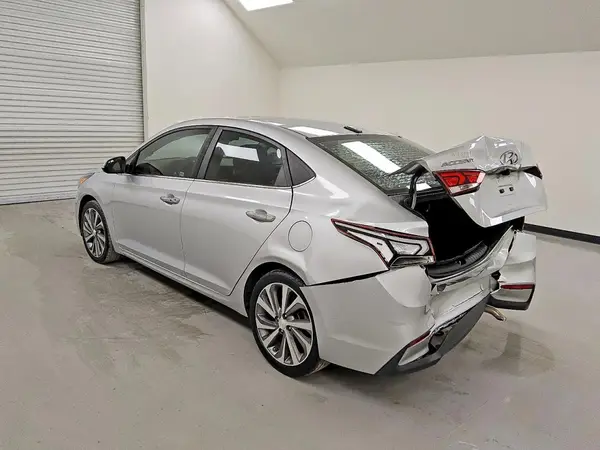 3KPC34A30KE069186 2019 HYUNDAI ACCENT - Image 2