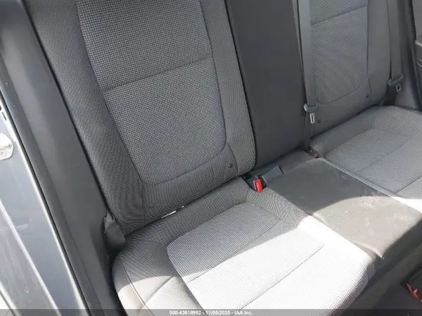 3KPC34A33JE018182 2018 HYUNDAI ACCENT - Image 8
