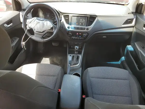 3KPC34A34JE020443 2018 HYUNDAI ACCENT - Image 8