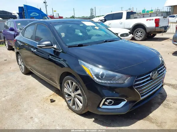3KPC34A38JE018453 2018 HYUNDAI ACCENT - Image 1