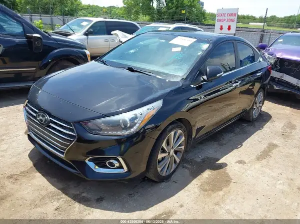3KPC34A38JE018453 2018 HYUNDAI ACCENT - Image 2