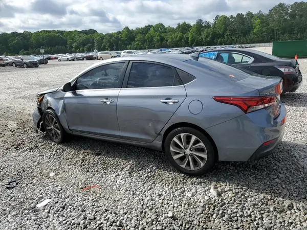 3KPC34A38JE031087 2018 HYUNDAI ACCENT - Image 2