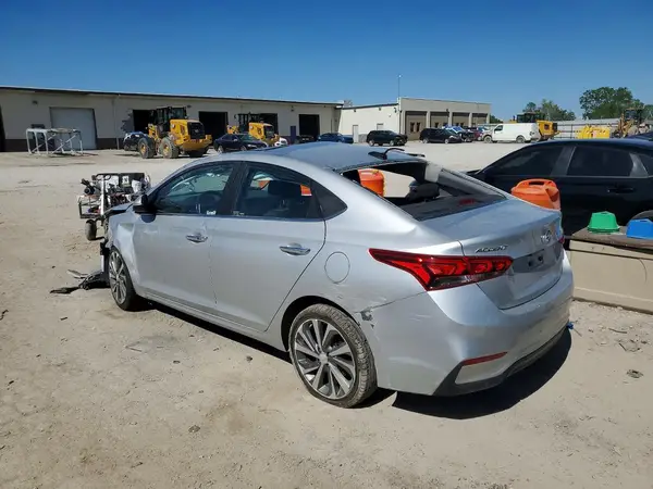 3KPC34A39KE057702 2019 HYUNDAI ACCENT - Image 2
