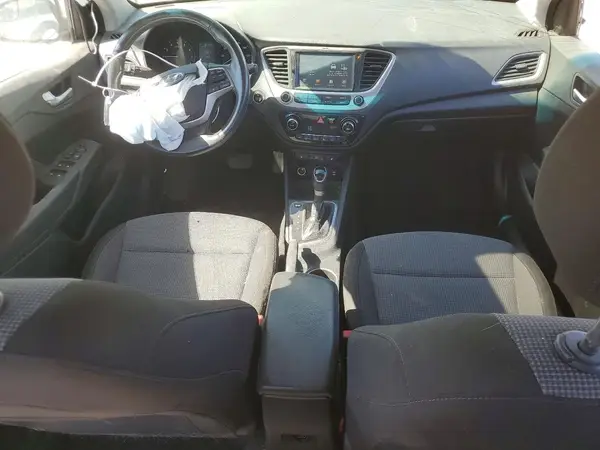 3KPC34A39KE057702 2019 HYUNDAI ACCENT - Image 8