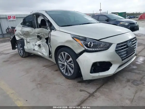 3KPC34A3XKE046370 2019 HYUNDAI ACCENT - Image 1
