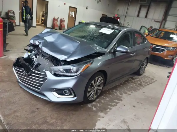 3KPC34A3XKE059362 2019 HYUNDAI ACCENT - Image 2