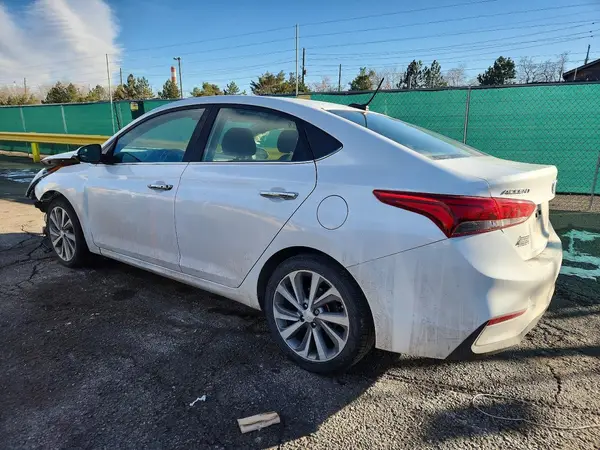 3KPC34A60ME152713 2021 HYUNDAI ACCENT - Image 2