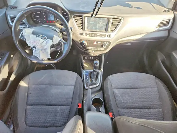 3KPC34A60ME152713 2021 HYUNDAI ACCENT - Image 8