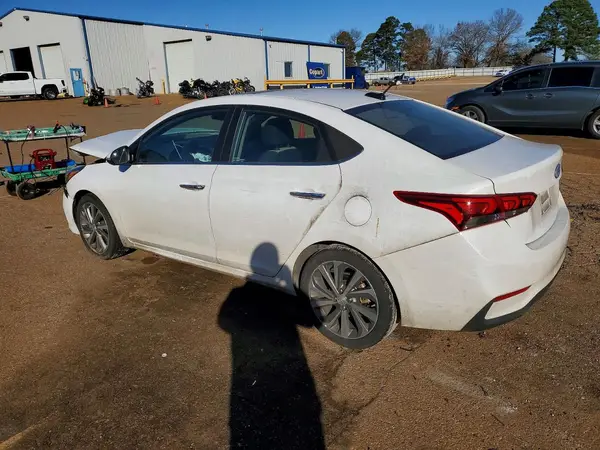 3KPC34A61ME140702 2021 HYUNDAI ACCENT - Image 2