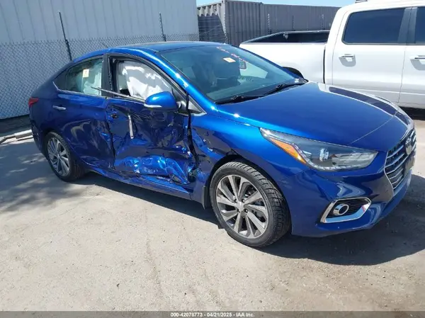 3KPC34A68NE174699 2022 HYUNDAI ACCENT - Image 1