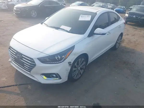 3KPC34A68NE189848 2022 HYUNDAI ACCENT - Image 2
