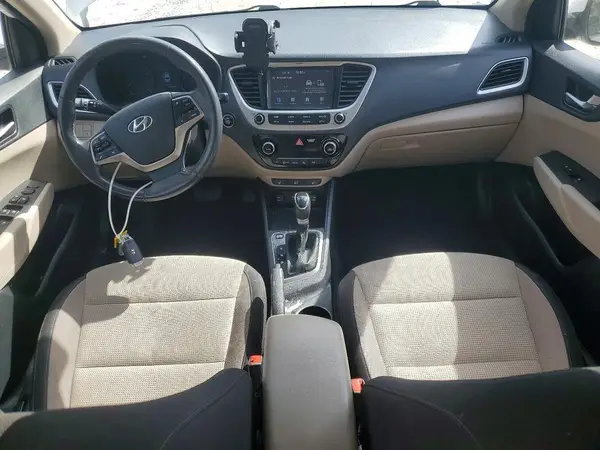 3KPC34A6XNE162618 2022 HYUNDAI ACCENT - Image 8