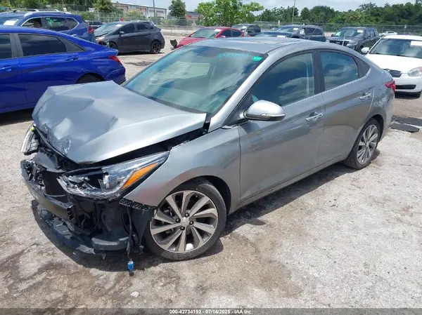 3KPC34A6XNE165809 2022 HYUNDAI ACCENT - Image 2