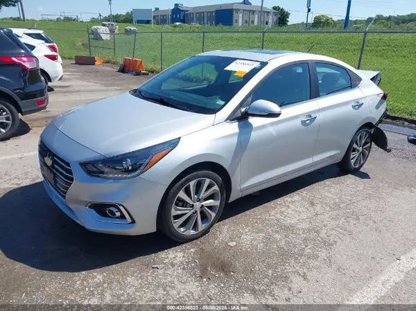 3KPC34A6XNE179984 2022 HYUNDAI ACCENT - Image 2