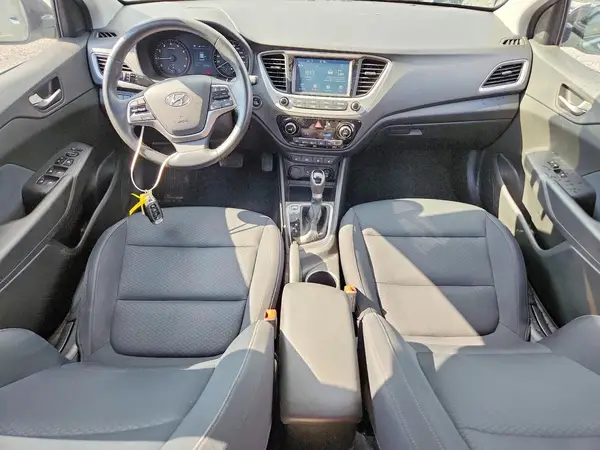 3KPC35A31KE048028 2019 HYUNDAI ACCENT - Image 8