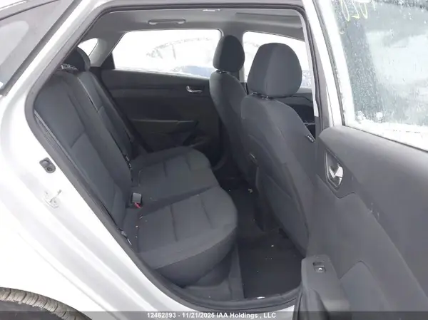 3KPC35A34KE054213 2019 HYUNDAI ACCENT - Image 8