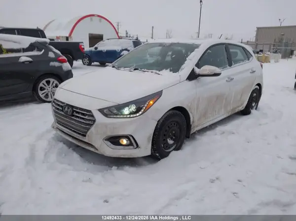 3KPC35A6XLE091102 2020 HYUNDAI ACCENT - Image 2