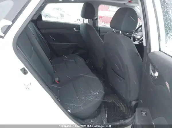3KPC35A6XLE091102 2020 HYUNDAI ACCENT - Image 8