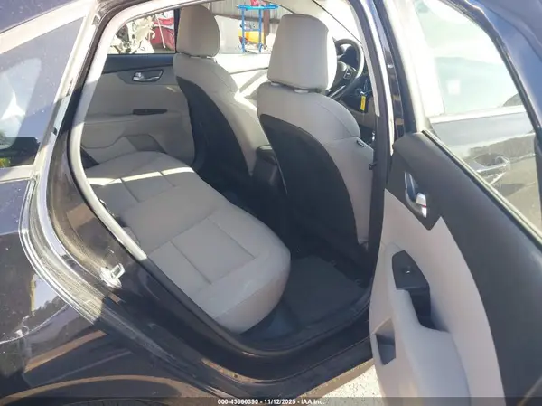 3KPE24AD8LE186850 2020 KIA FORTE - Image 8